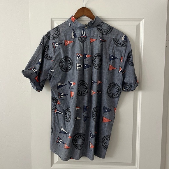 Reyn Spooner Collared Short - short sleeve size L. Classic Flag Design - Picture 4 of 4
